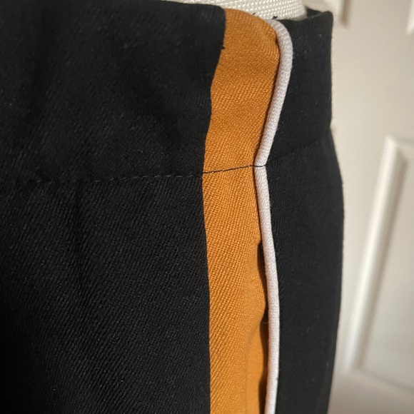 Zara Athleisure pants with side stripe - Picture 5 of 6